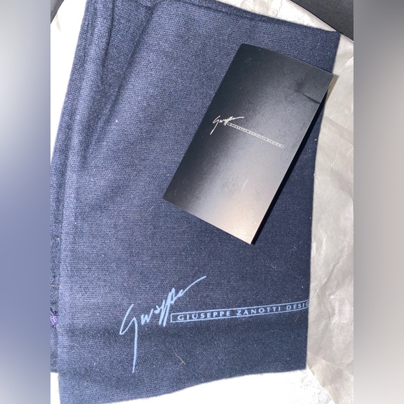 Giuseppe Zanotti Red bottom w/multi media buckled straps boots. Size 40 ***SOLD* - Picture 14 of 17